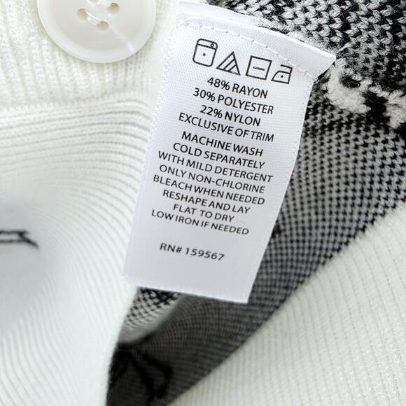 Boutique Cream Beige & Black Bow Print Cropped Cardigan Sweater Size Medium - Picture 4 of 5